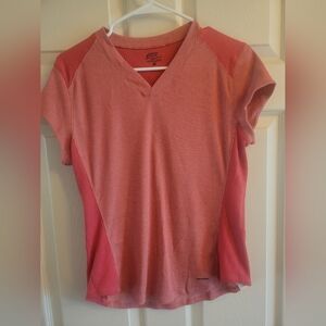 Patagonia & North Face Active shirt bundle, size Large